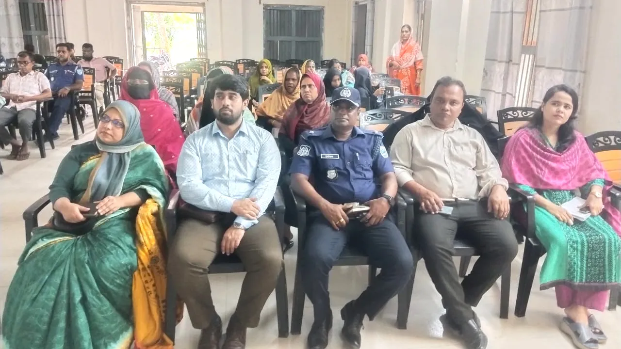 কিশোরগঞ্জে ‘জুলাইয়ের মায়েরা’ শীর্ষক মা সমাবেশ অনুষ্ঠিত