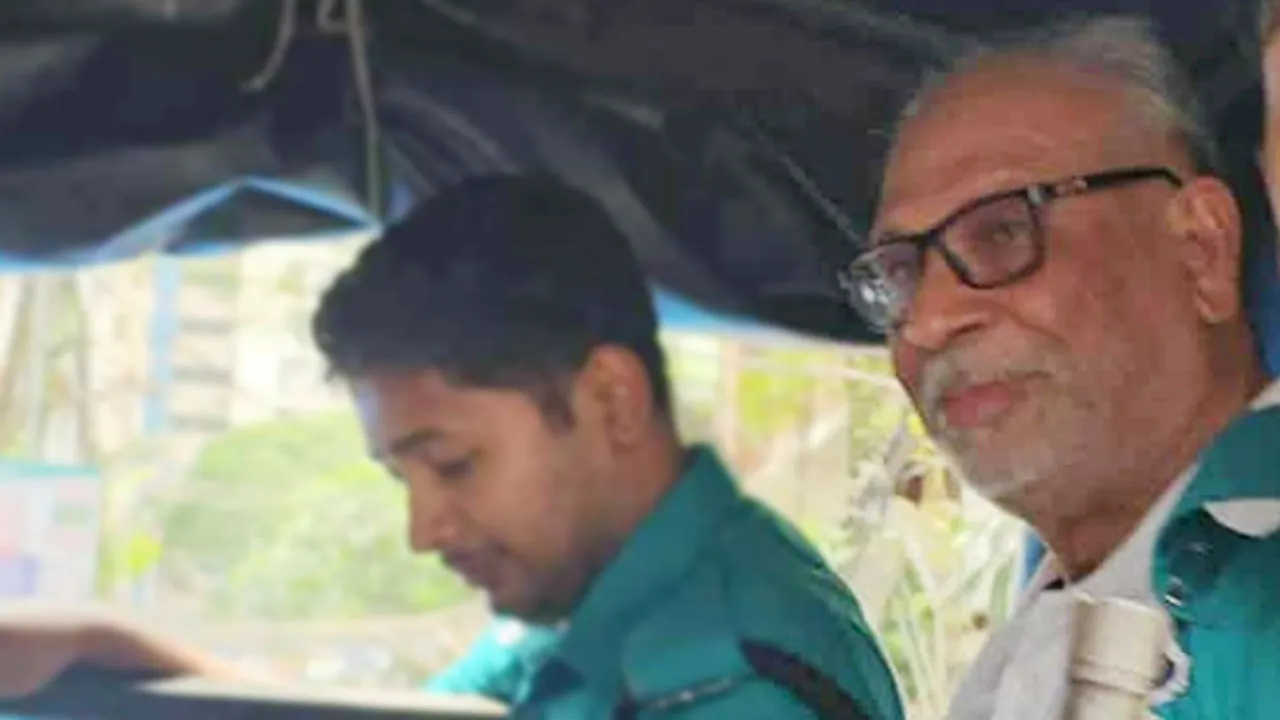 লতিফ সিদ্দিকীকে ডিবি কার্যালয়ে নেয়া হয়েছে