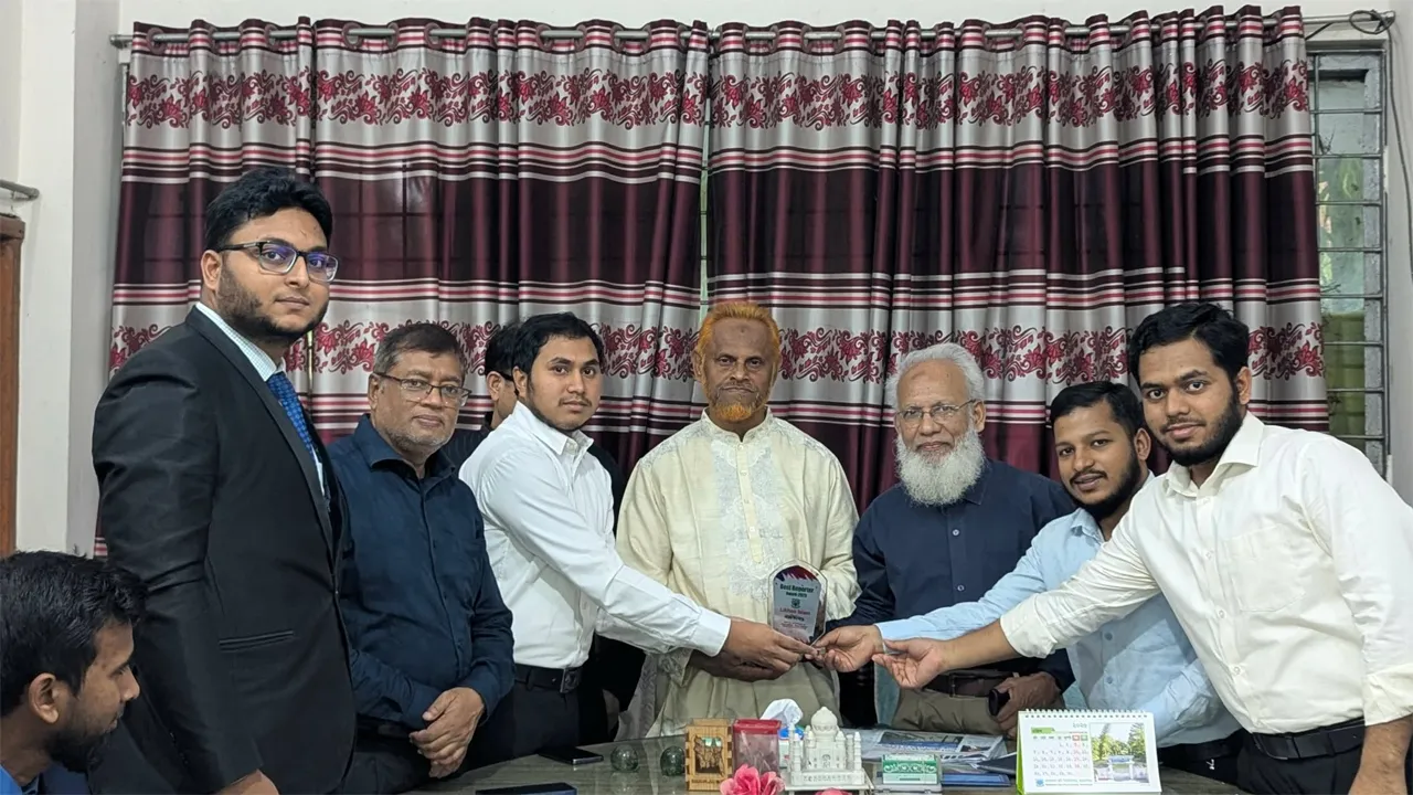 বাকৃবির বর্ষসেরা সাংবাদিক নয়া দিগন্তের লিখন