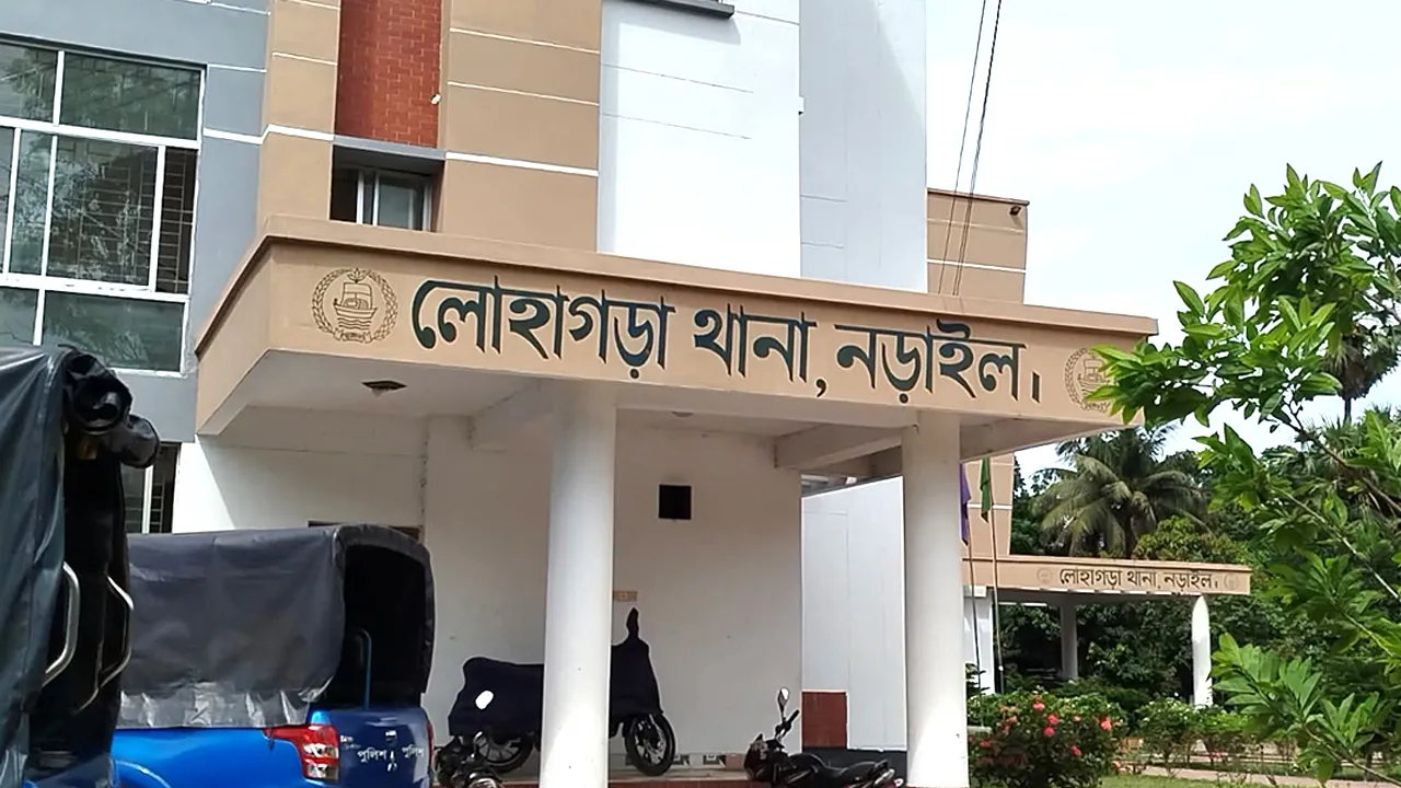 লোহাগড়ায় ট্রাকের চাপায় মোটরসাইকেলচালক নিহত