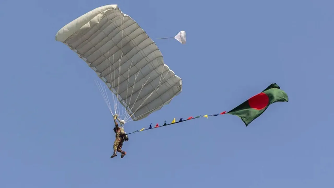 গিনেস ওয়ার্ল্ড রেকর্ডস গড়লো বাংলাদেশের সর্বাধিক পতাকা উড়ানো
