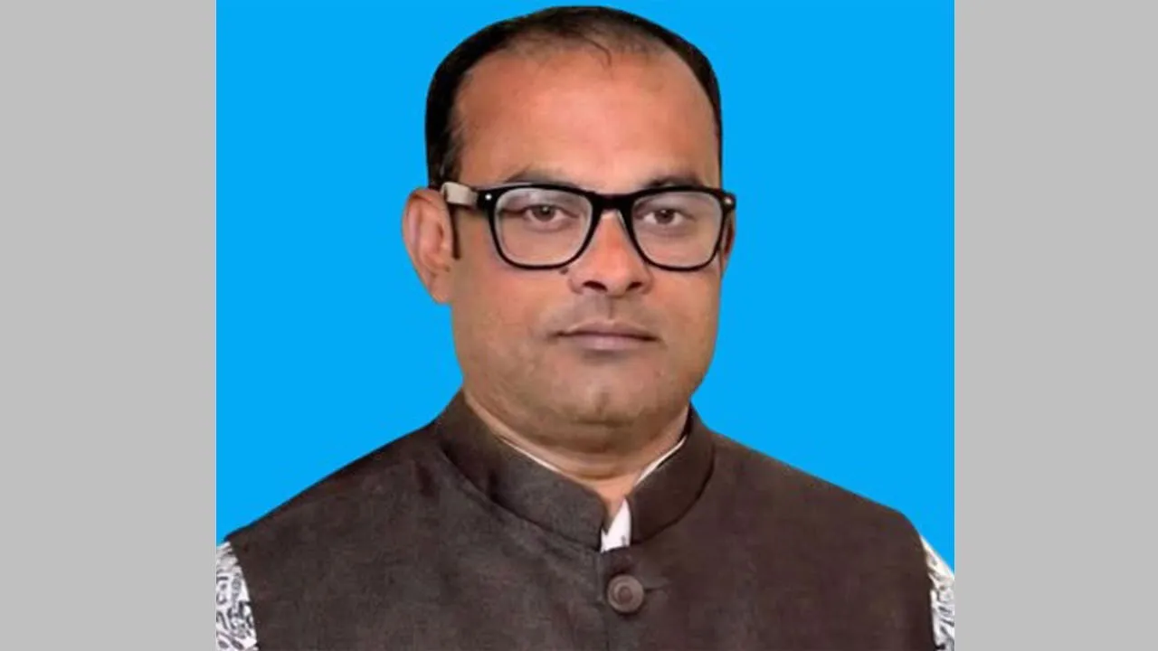 মহাদেবপুরে সাবেক উপজেলা চেয়ারম্যান মাসুদ গ্রেফতার