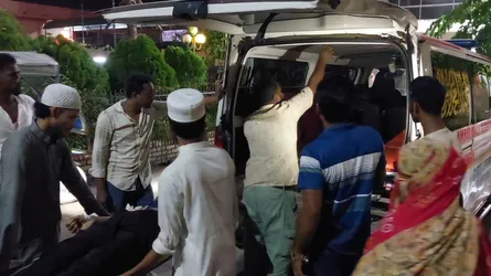 মাদারীপুরে বাসচাপায় মোটরসাইকেল চালক নিহত, আহত ১