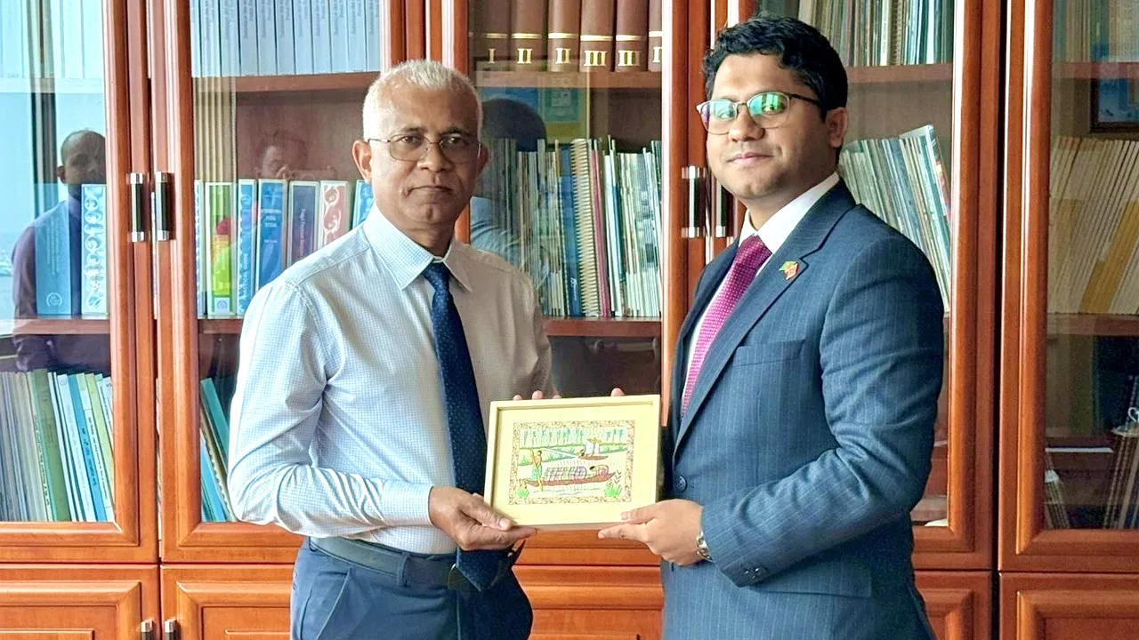 প্রবাসী ভোটারদের জন্য ডাকসেবা সহযোগিতা দিতে প্রস্তুত মালদ্বীপ
