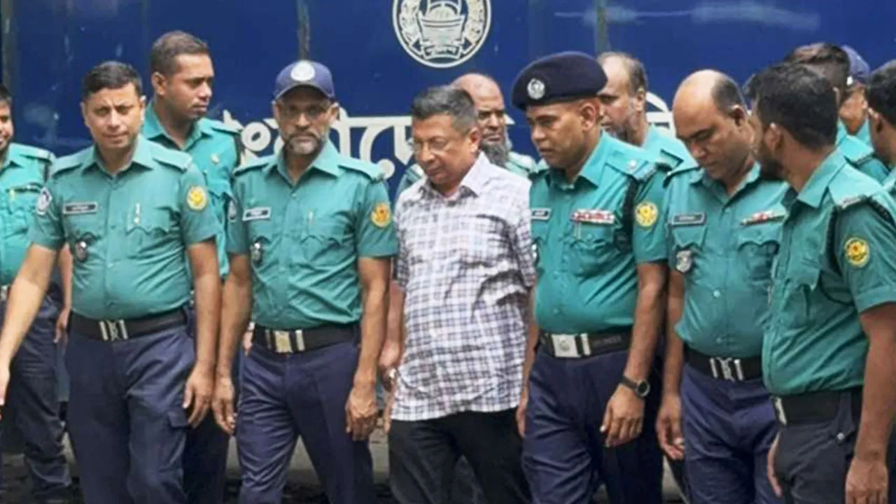 ট্রাইব্যুনালে রাজসাক্ষী সাবেক আইজিপি মামুন