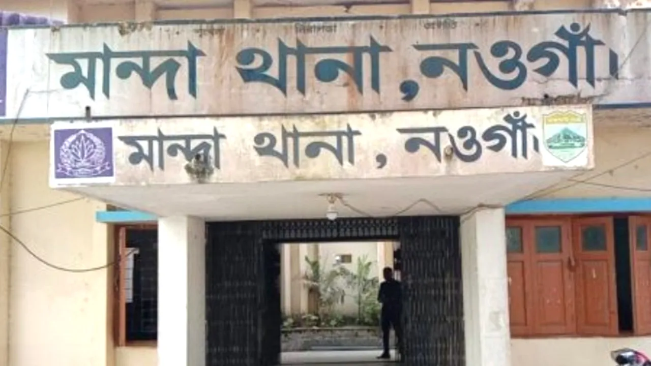 নওগাঁয় বাসচাপায় গরু ব্যবসায়ী নিহত