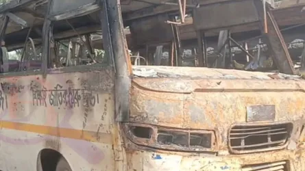 মানিকগঞ্জে স্কুলবাসে আগুনে দগ্ধ চালকের ৩ দিন পর মৃত্যু