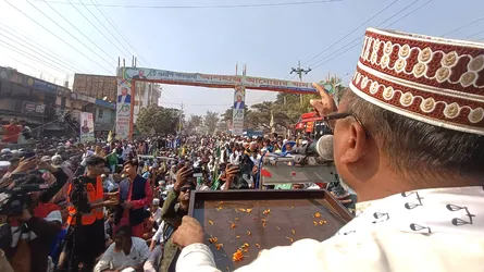 কুষ্টিয়া-৪ আসনে জামায়াত প্রার্থী আফজালের সমাবেশে নেতাকর্মীদের ঢল