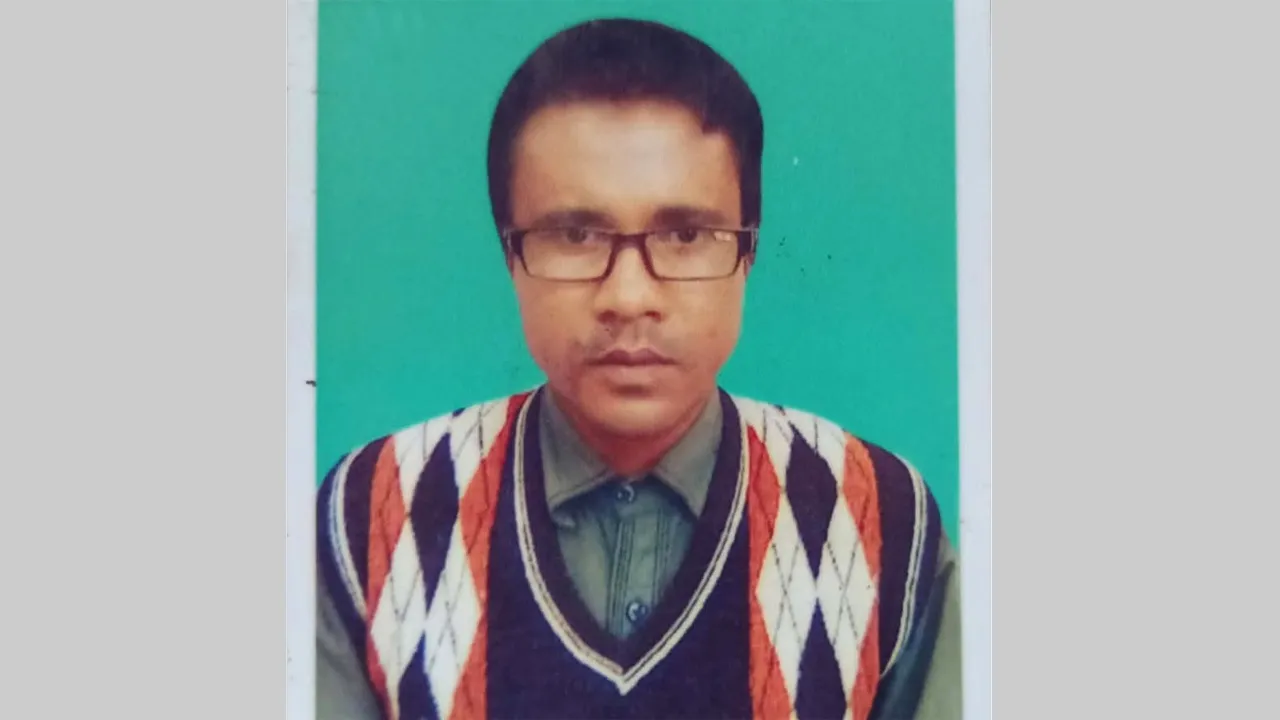 তাড়াশে সড়ক দুর্ঘটনায় স্বাস্থ্য সহকারী নিহত