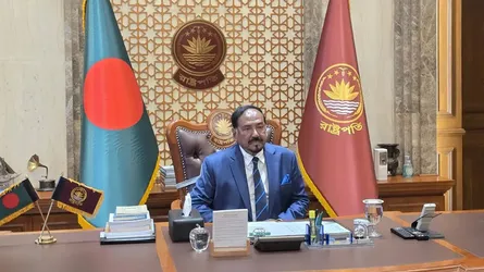 বঙ্গভবনে কার্যক্রম শুরু ভারপ্রাপ্ত রাষ্ট্রপতির