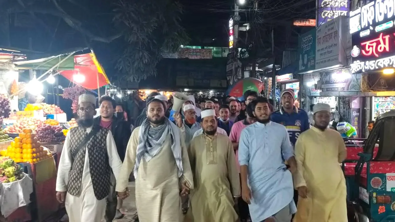 হাসিনার ফাঁসির রায়ে মিরসরাইয়ে জামায়াত-শিবিরের আনন্দ মিছিল