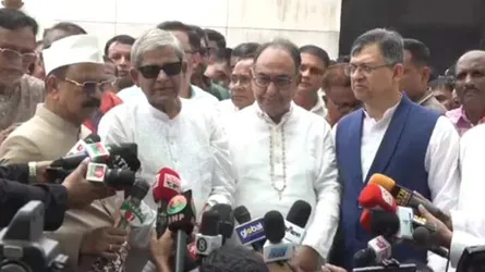 এপ্রিল মাস নির্বাচনের সঠিক সময় নয় : মির্জা ফখরুল