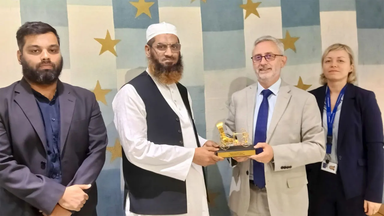 ইউরোপীয় ইউনিয়নের রাষ্ট্রদূতের সাথে বিকেএম আমিরের সৌজন্য সাক্ষাৎ