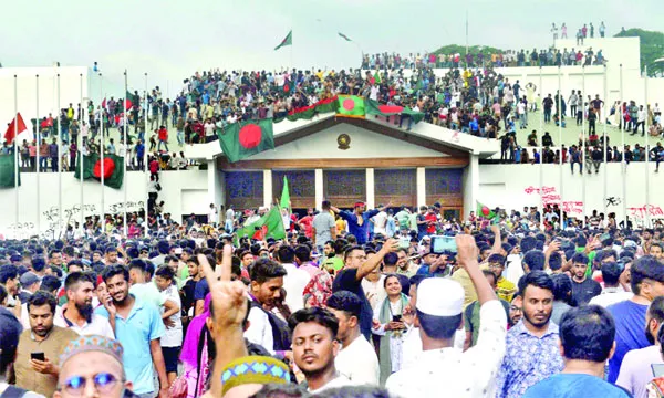 হাসিনা পালানোর এক বছর