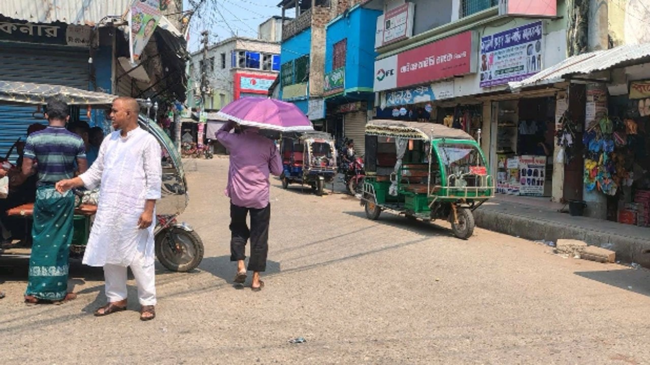 গরমে পুড়ছে মোংলা, অতিষ্ঠ জনজীবন