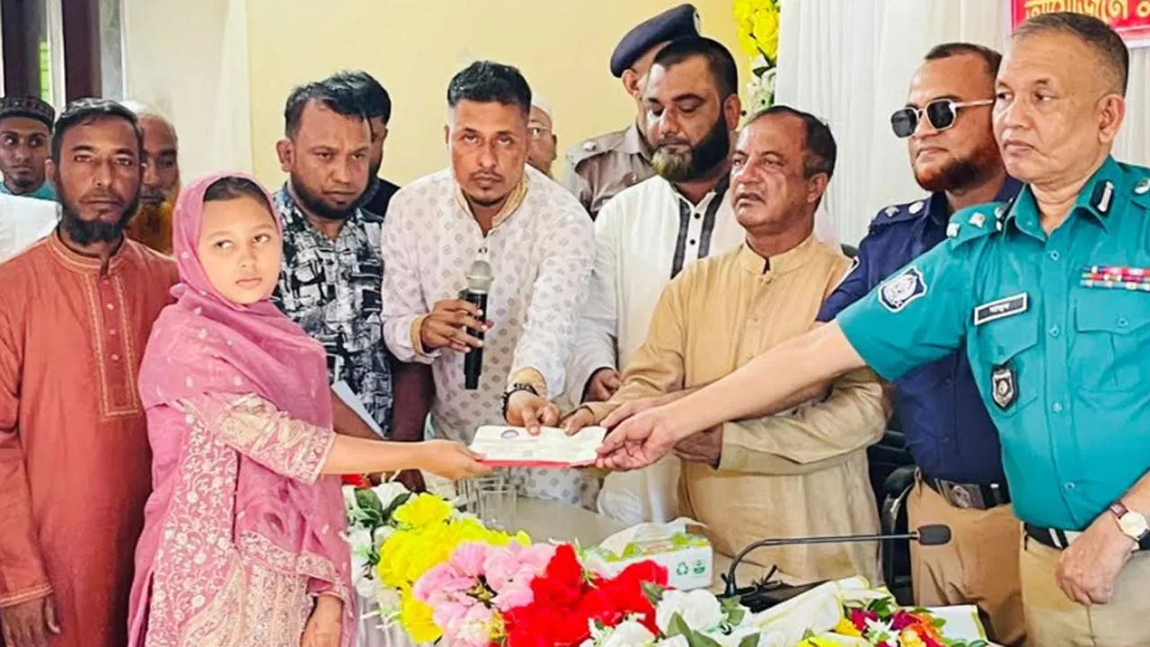 সিলেটে মৃত ১৮ শ্রমিকের পরিবারের পাশে জেলা ট্রাক শ্রমিক ইউনিয়ন