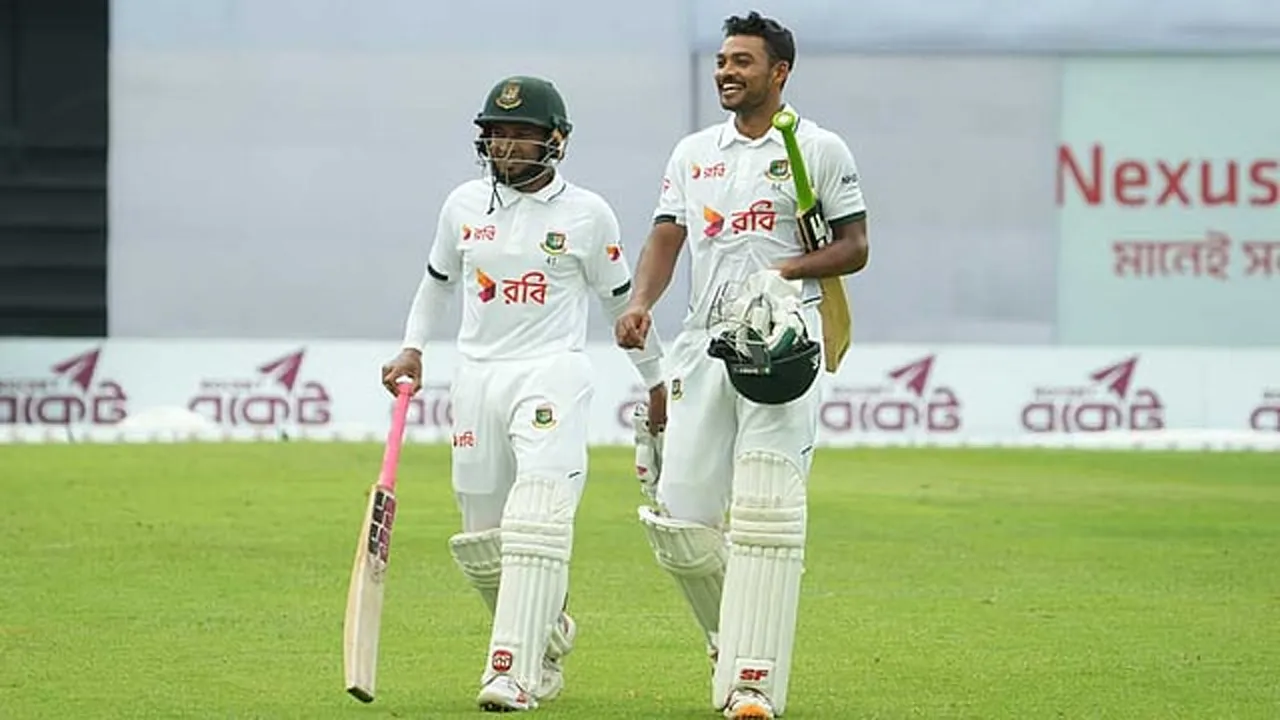তৃতীয় দিনের খেলা শুরু