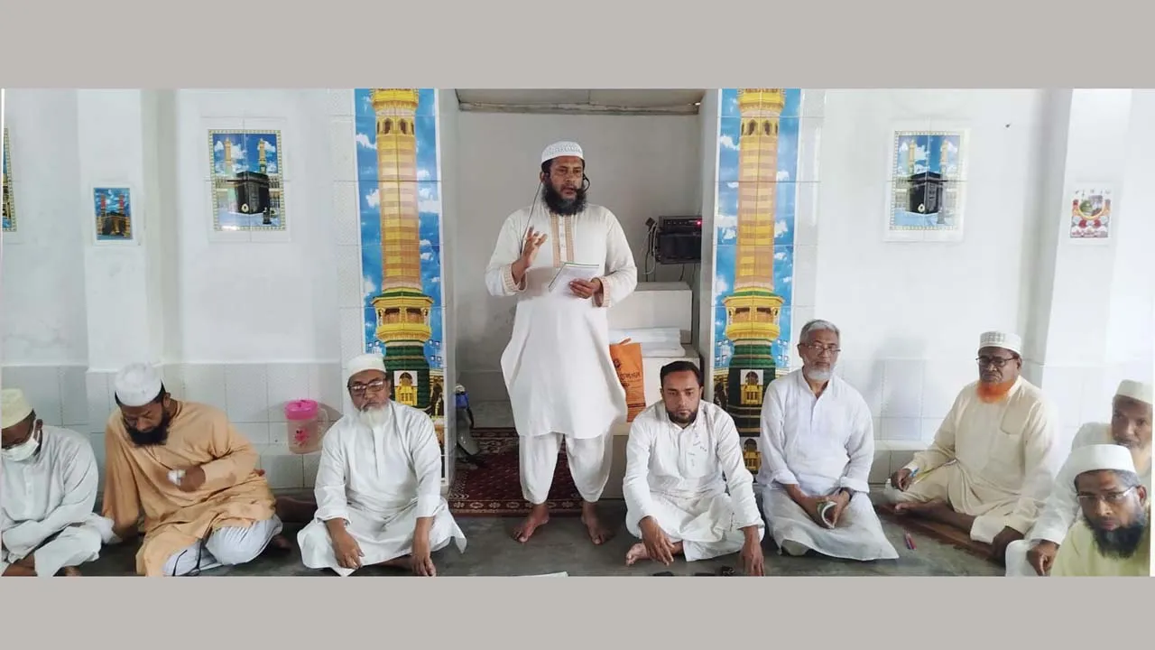 গৌরনদীতে পৌর জামায়াতের কর্মী সম্মেলন ও ইফতার সামগ্রী বিতরণ