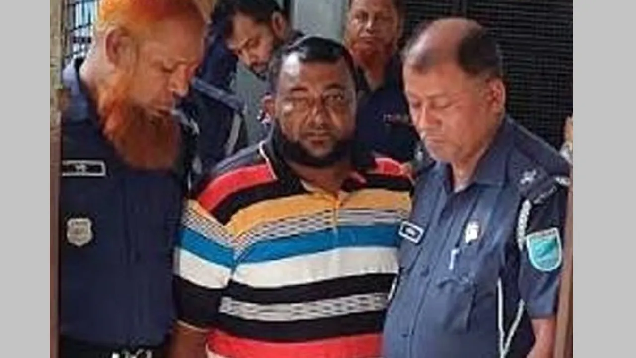 ফতুল্লায় হত্যা মামলায় ইউপি চেয়ারম্যান গ্রেফতার