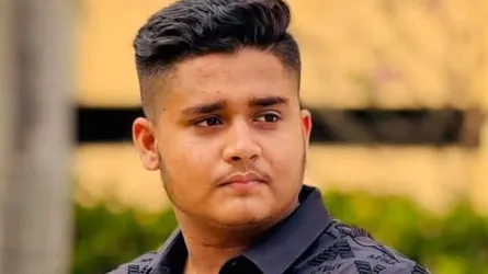 সাভারে সড়ক দুর্ঘটনায় কলেজছাত্র নিহত