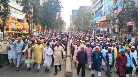 শহীদ হাদিকে গুলি করে হত্যার প্রতিবাদে নারায়ণগঞ্জে জামায়াতের বিক্ষোভ