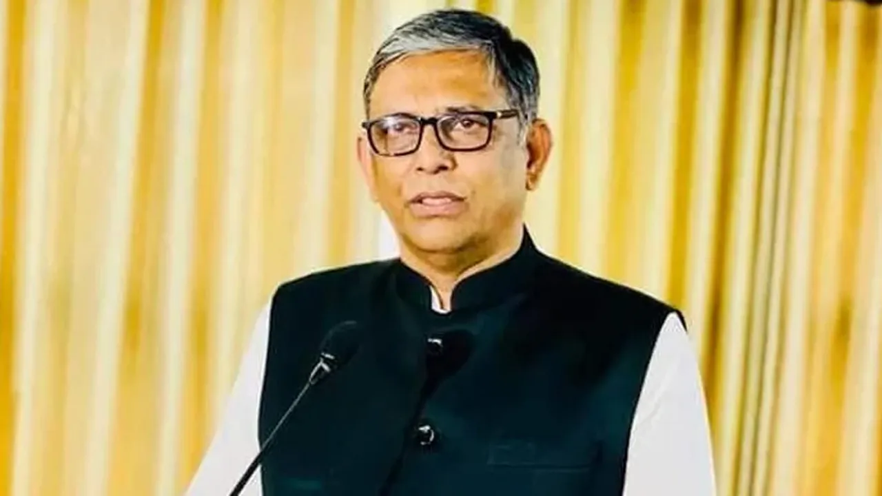 বাহাউদ্দিন নাছিমসহ তার পরিবারের ৪৬ ব্যাংক হিসাব অবরুদ্ধ