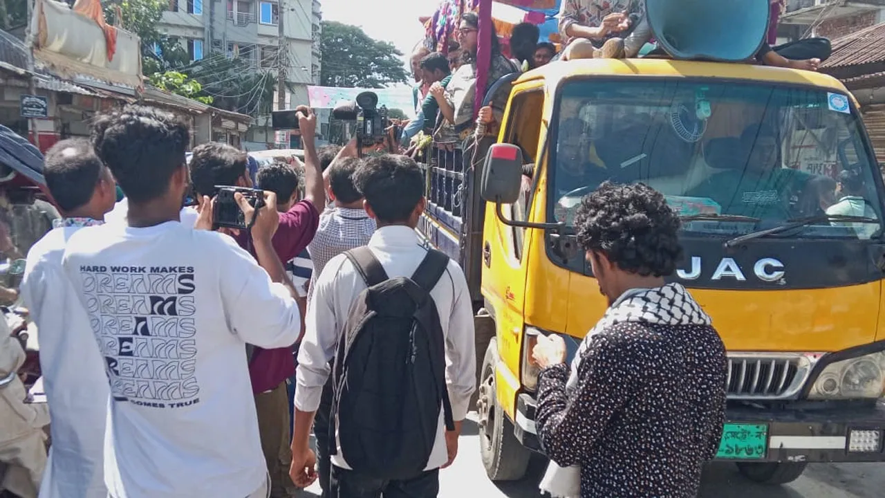 কুড়িগ্রামের উদ্দেশে রংপুর ত্যাগ করল এনসিপির জুলাই পদযাত্রা