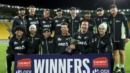 ৪২ বছর পর ইংল্যান্ডকে হোয়াইট ওয়াশ নিউজিল্যান্ডের