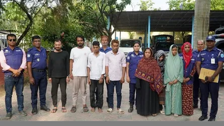 পরকীয় প্রেমিকের সহায়তায় স্বামীকে হত্যা, পা বিচ্ছিন্ন করে স্ত্রী