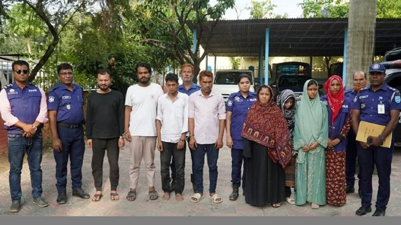 পরকীয় প্রেমিকের সহায়তায় স্বামীকে হত্যা, পা বিচ্ছিন্ন করে স্ত্রী
