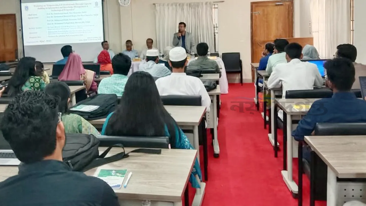 নোবিপ্রবিতে ইনফরমেশন ও নলেজ ম্যানেজমেন্ট বিষয়ক কর্মশালা অনুষ্ঠিত