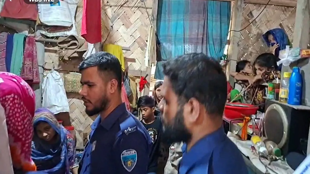 নোয়াখালীতে শিশুর লাশ উদ্ধার, সৎ মা আটক