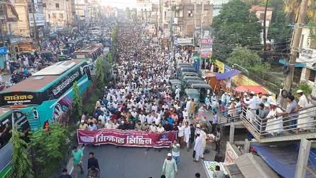 নোয়াখালীতে কোরআন তালিমে হামলার প্রতিবাদে ছাত্রশিবিরের বিক্ষোভ