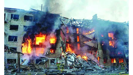 রাশিয়া-ইউক্রেনে ক্ষেপণাস্ত্র ও ড্রোন হামলায় নিহত ৮