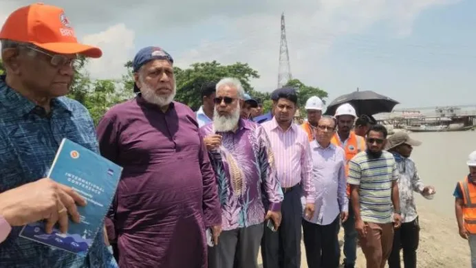 পদ্মাসেতু রক্ষা বাঁধের ভাঙ্গন রোধে অতি দ্রুত কার্যক্রম শুরু হবে
