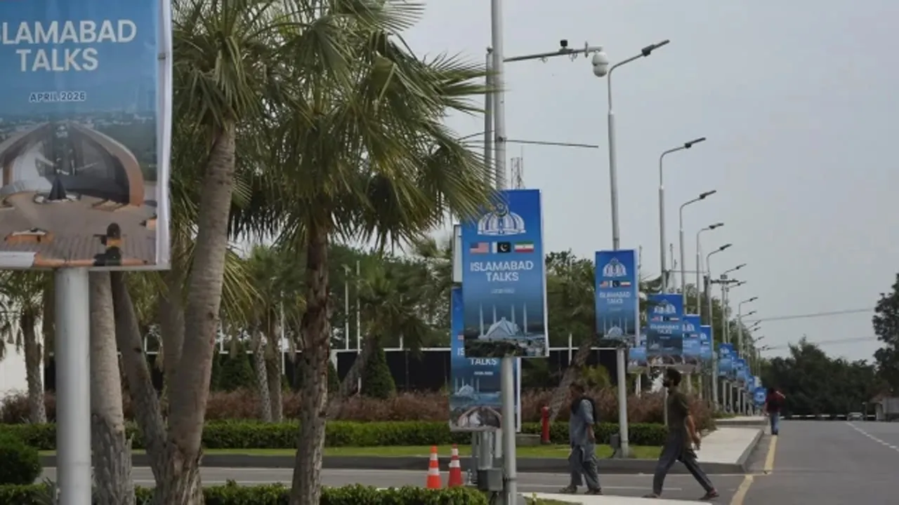 ইসলামাবাদে রেড জোন সিল, ঘরবন্দী জনজীবনে নজিরবিহীন নিরাপত্তা