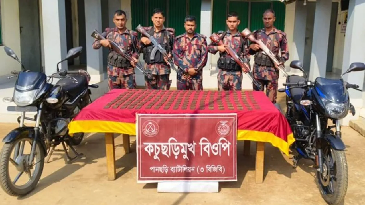 পানছড়িতে বিজিবির অভিযানে ১,৪০০ রাউন্ড গোলাবারুদ জব্দ