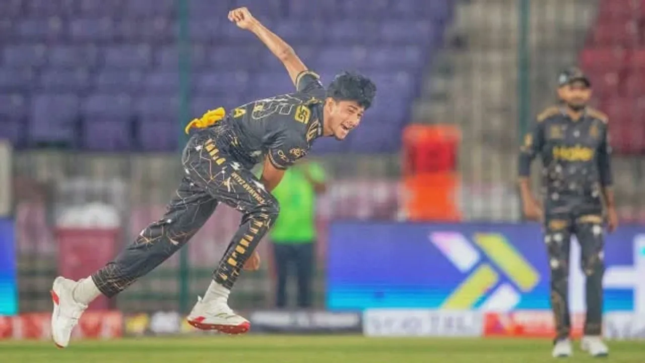 পিএসএল ফাইনালে পেশোয়ারের একাদশে নাহিদ
