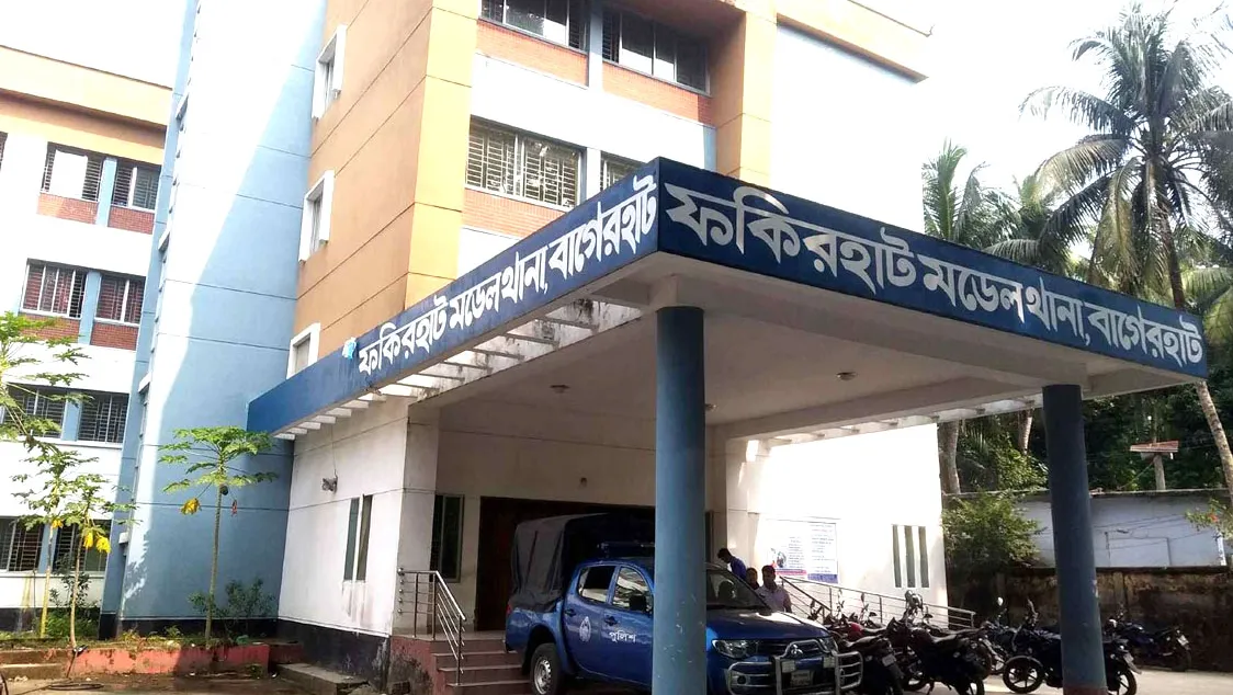 ফকিরহাটে এক মাসে ২ কোটি টাকার মাদক ও আলোচিত ডাকাতির মালামাল উদ্ধার