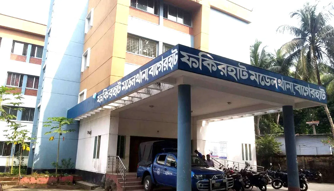 ফকিরহাটে এক মাসে ২ কোটি টাকার মাদক ও আলোচিত ডাকাতির মালামাল উদ্ধার