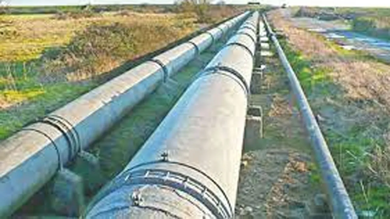 ভারত থেকে আসছে আরো ৮ হাজার মেট্রিক টন ডিজেল