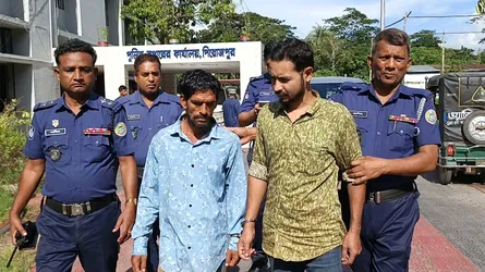 পিরোজপুরে নারীকে ধর্ষণ ও ভিডিও ছড়ানোর অভিযোগে গ্রেফতার ২