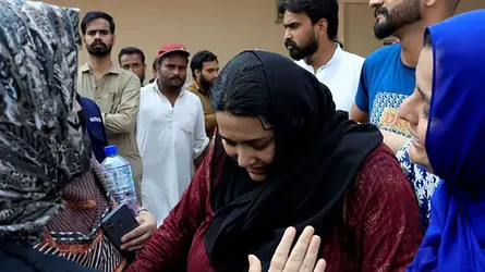পাকিস্তানের হাসপাতালে অগ্নিকাণ্ডে ১৪ নবজাতকের মৃত্যুতে ৮ কর্মকর্তা বরখাস্ত