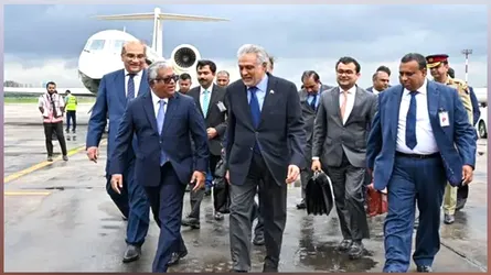 পাকিস্তানের পররাষ্ট্রমন্ত্রী ঢাকায়, আলোচনায় যেসব ইস্যু