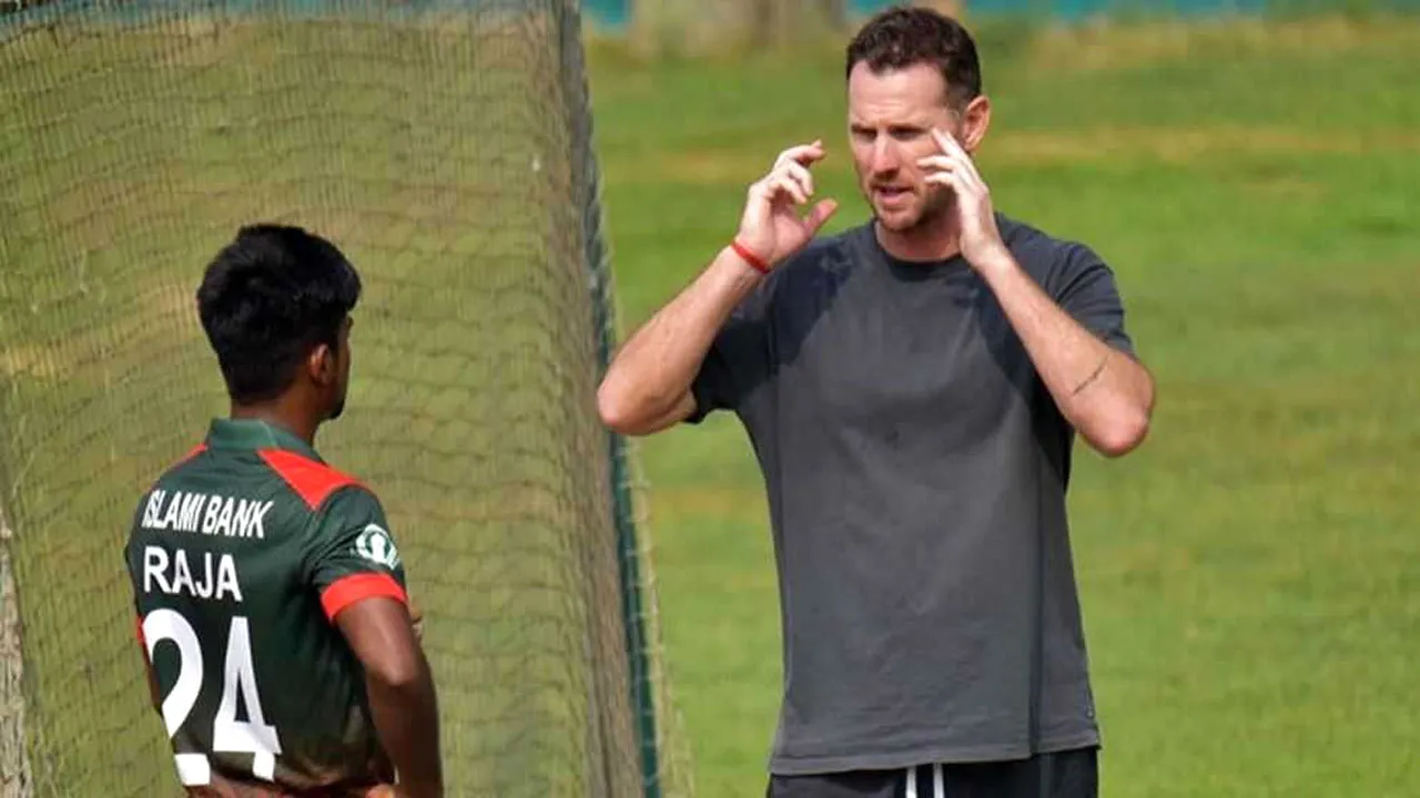 তাসকিন-রানাদের দায়িত্ব নিতে আসছেন শন টেইট