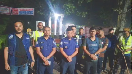 মিরসরাইয়ে ছাত্রদলের দু’গ্রুপে সংঘর্ষ, রকেট লাঞ্চার দিয়ে হামলায় আহত ৫