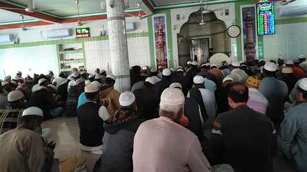 কুয়াকাটাসহ উপকূলীয় এলাকায় খালেদা জিয়ার সুস্থতা কামনায় জামায়াত ও বিএনপির দোয়া