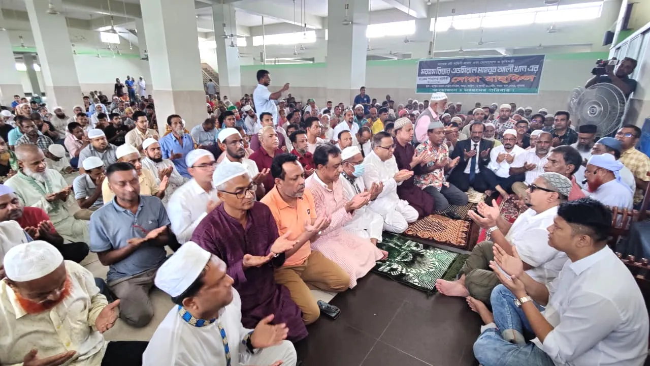 সাবেক নৌবাহিনী প্রধান ও মন্ত্রী মাহবুব আলীর মৃত্যুবার্ষিকীতে বগুড়ায় দোয়া