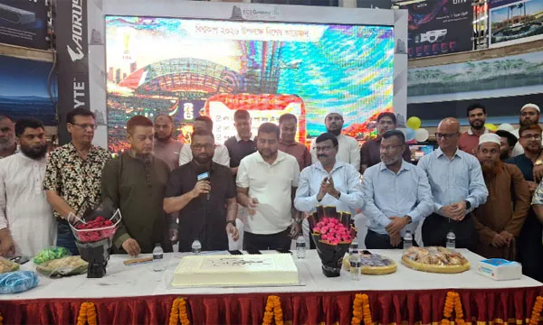 বিশ্বকাপের আনন্দে প্রযুক্তিপ্রেমীদের জন্য নতুন চমক