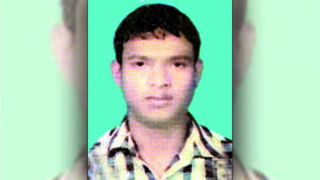 স্বাধীনতার আনন্দ না নিয়েই চলে গেলেন রাকিবুল